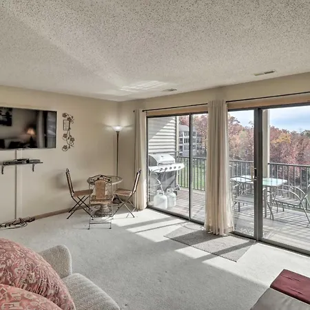 Lake Ozark Condo With Pool And Fishing Docks! Exterior foto