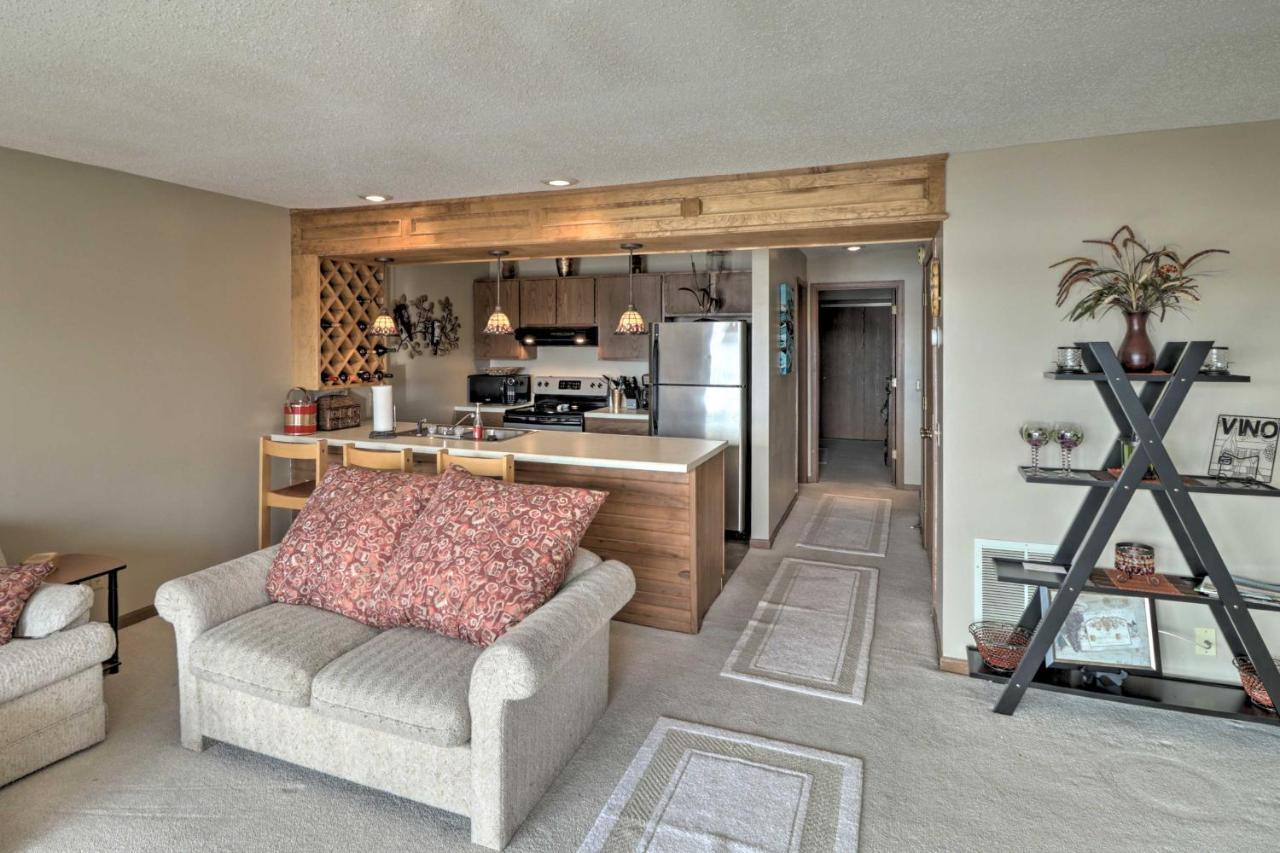 Ozark With Pool And Fishing Docks! Apartment *